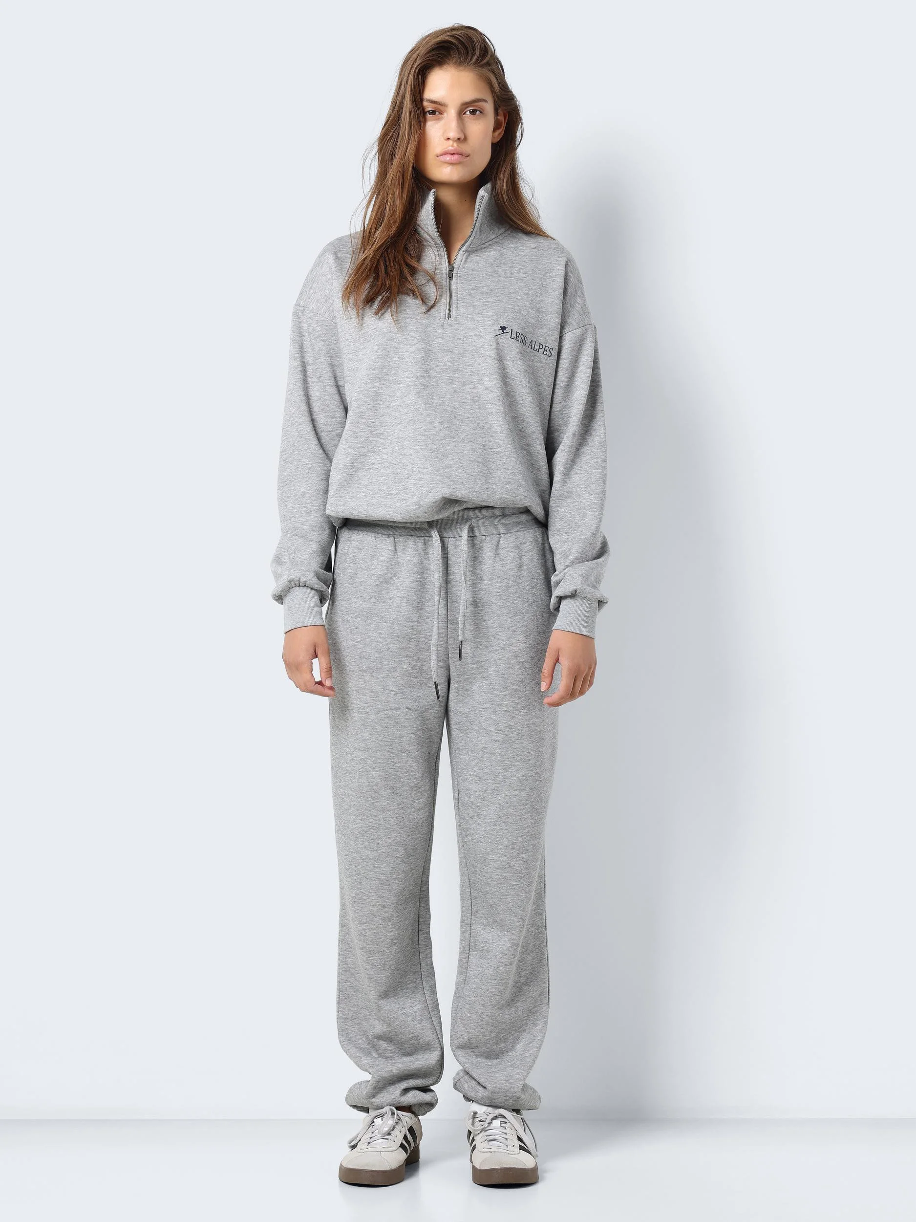 Noisy May - NMHERMINE NW SWEAT STRING... Noisy May - NMHERMINE NW SWEAT STRING...