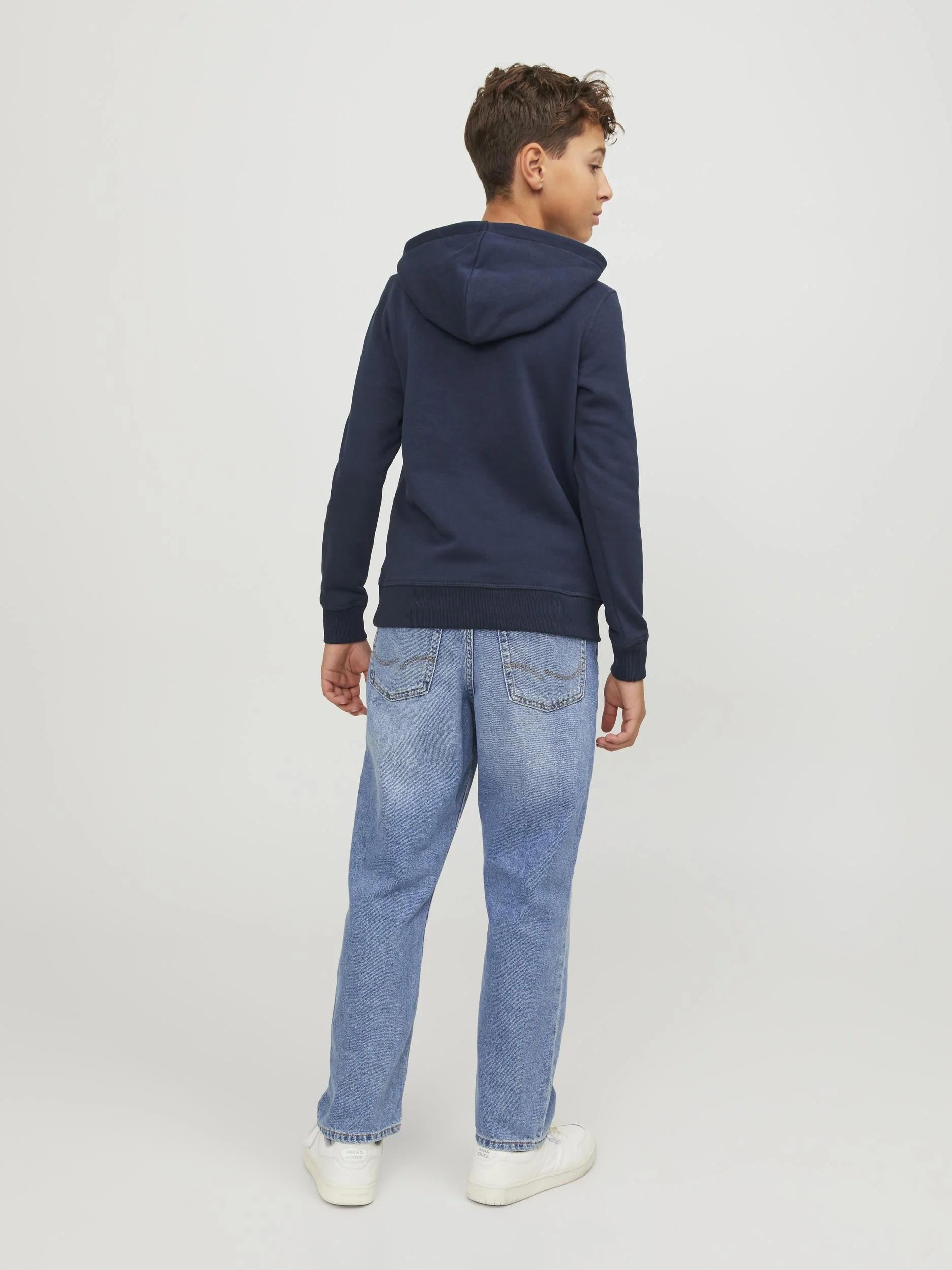 Jack&Jones Junior - JCOBLACK SWEAT... Jack&Jones Junior - JCOBLACK SWEAT...