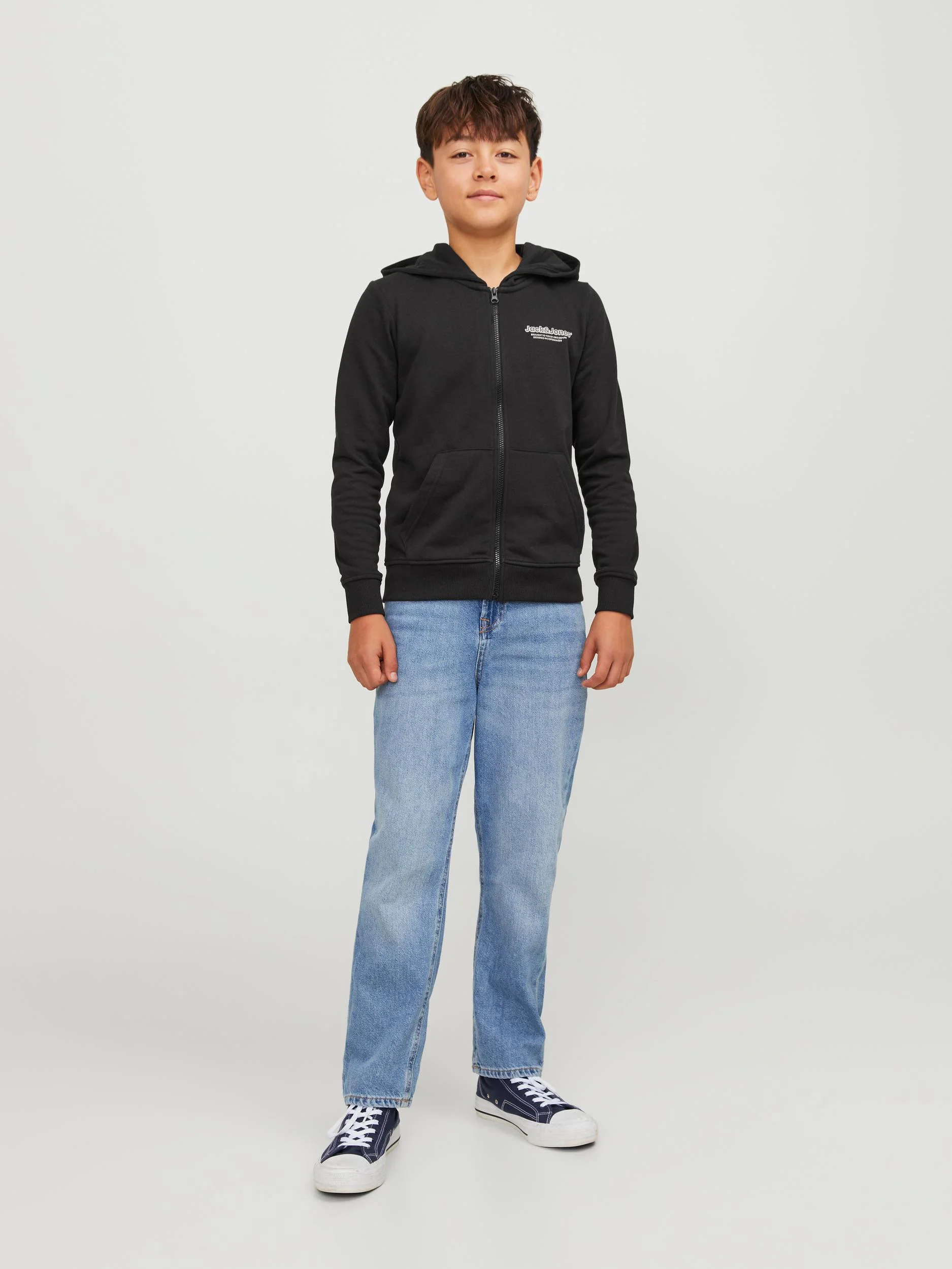 Jack&Jones Junior - JORLAKEWOOD SWEAT... Jack&Jones Junior - JORLAKEWOOD SWEAT...