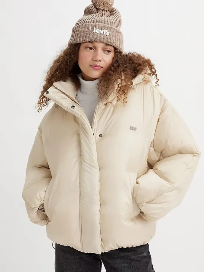 Levis® - Pillow Bubble Shorty