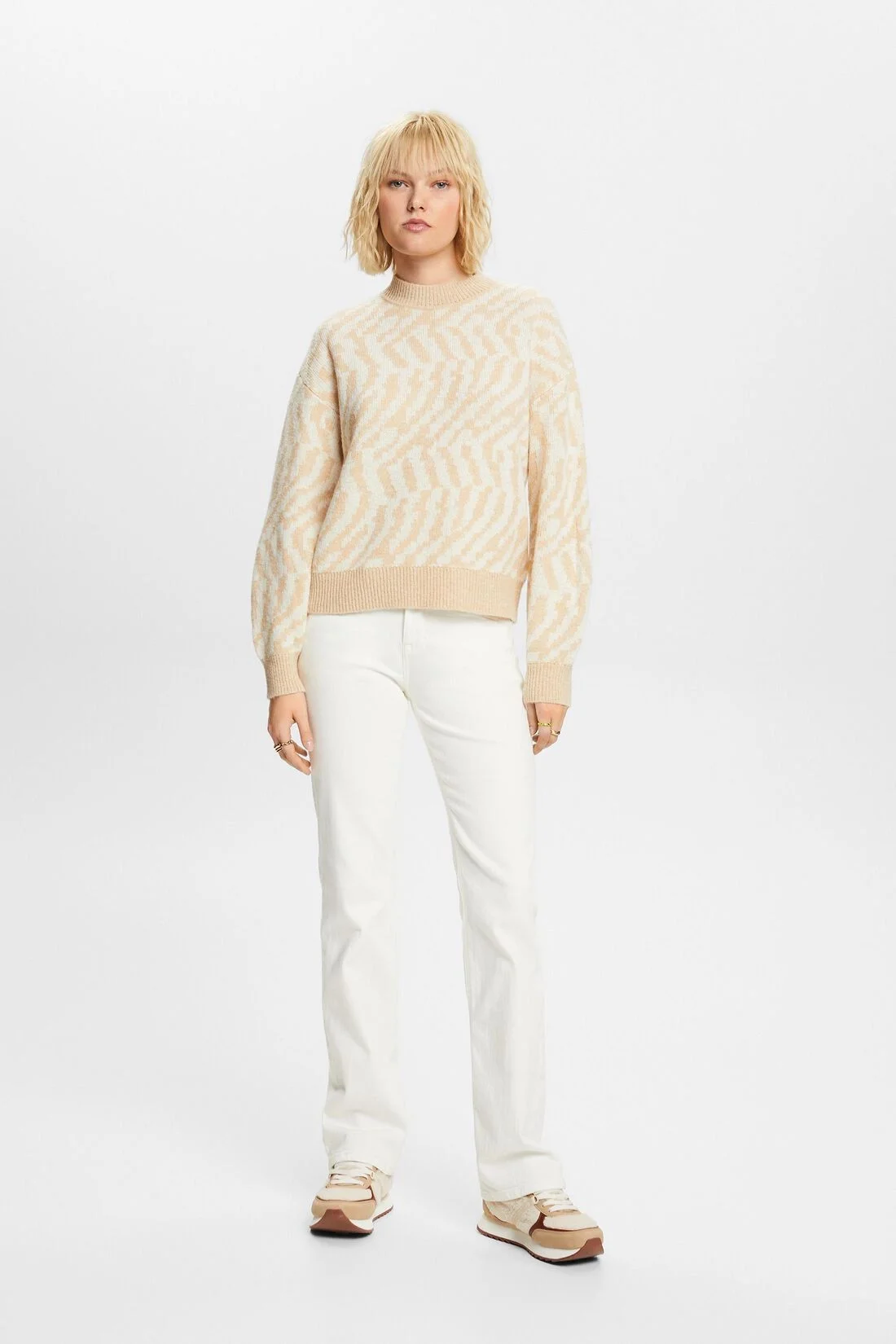 ESPRIT - Abstract jacquard sweater ESPRIT - Abstract jacquard sweater
