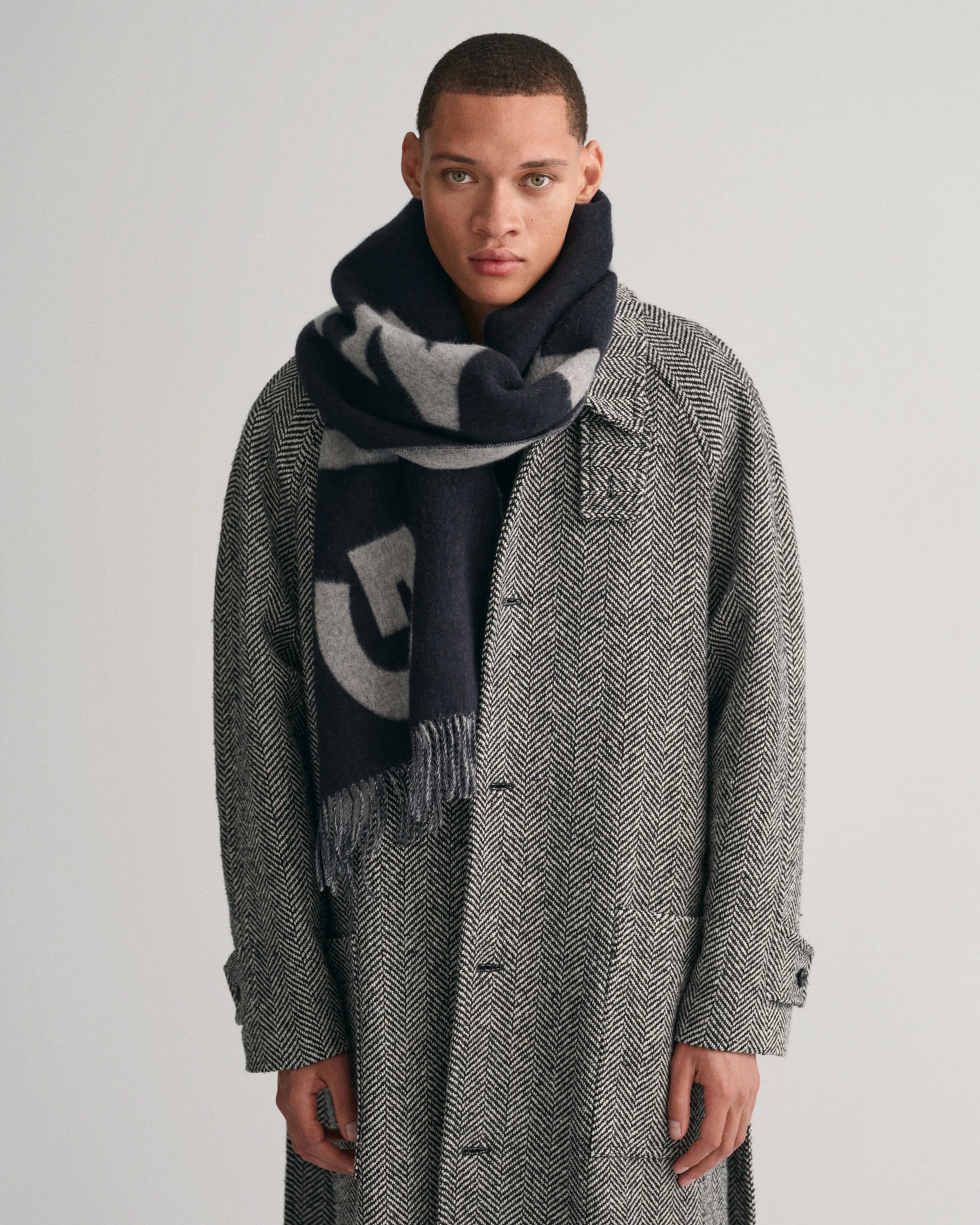 Gant - GRAPHIC JACQUARD WOVEN SCARF Gant - GRAPHIC JACQUARD WOVEN SCARF