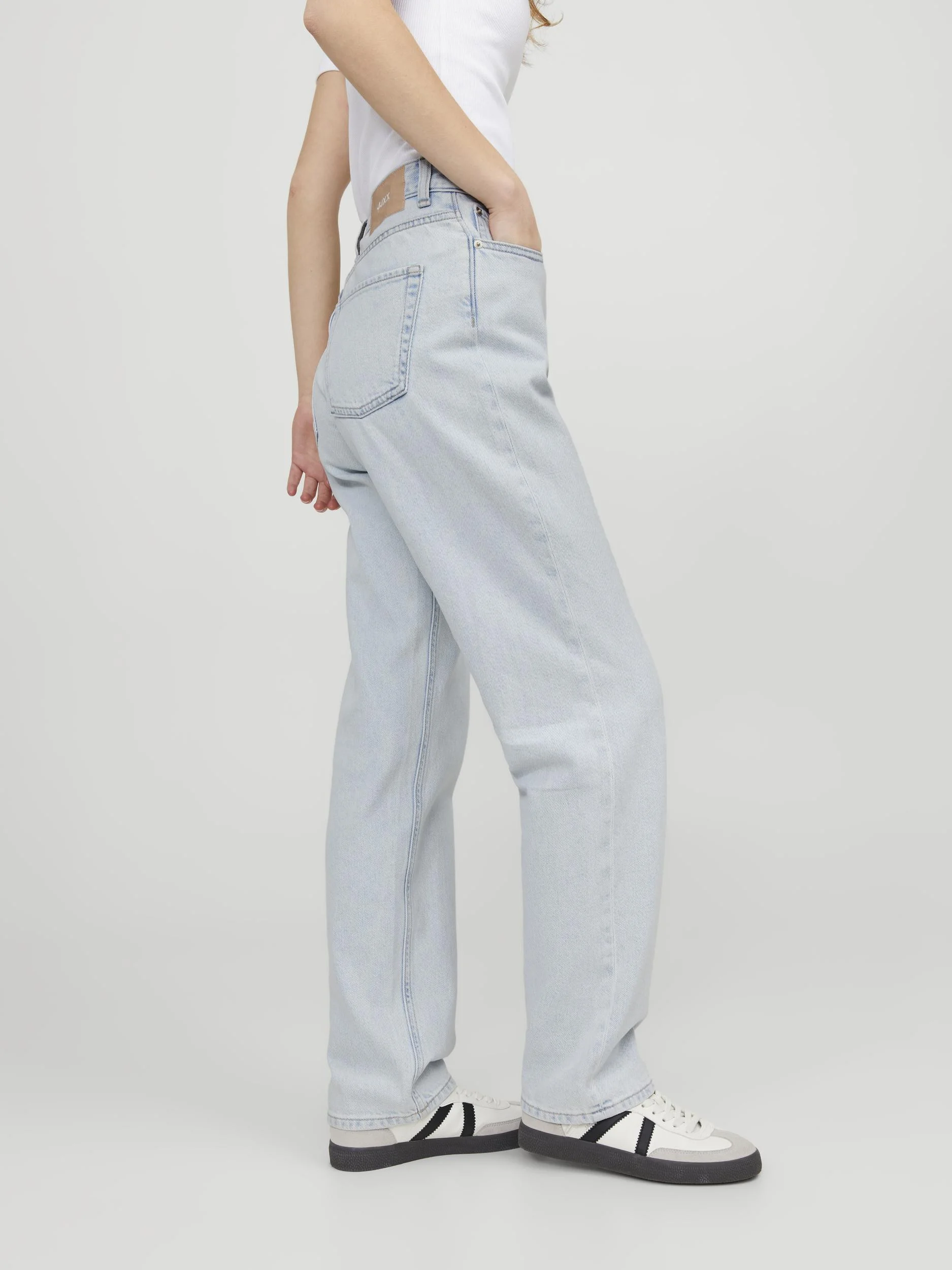 JJXX - JXSEOUL STRAIGHT MW JEANS... JJXX - JXSEOUL STRAIGHT MW JEANS...