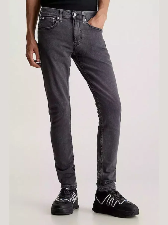 CALVIN KLEIN JEANS
