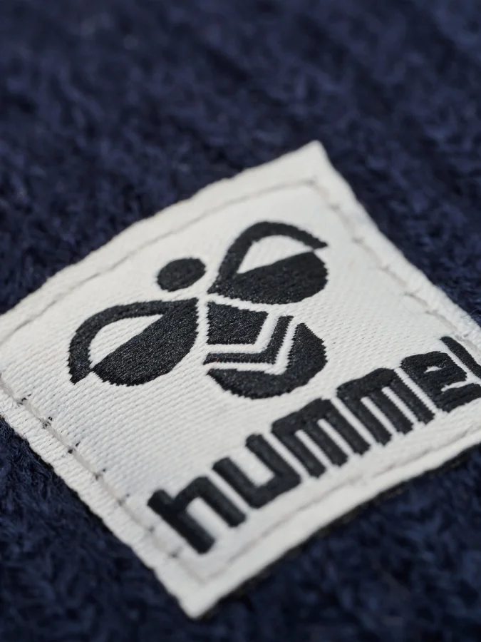 HUMMEL 2