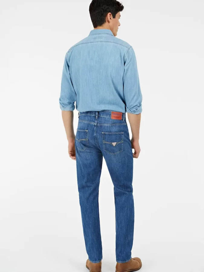 GUESS 2