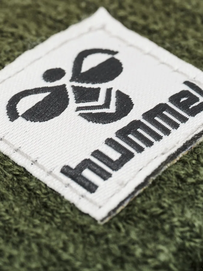 HUMMEL 2