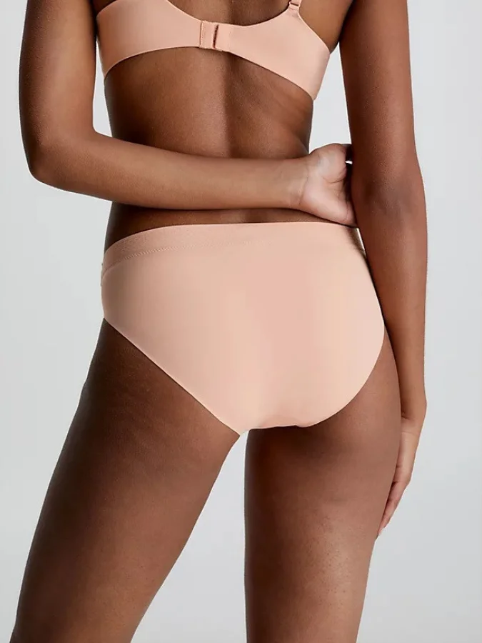 CALVIN KLEIN UNDERWEAR 2
