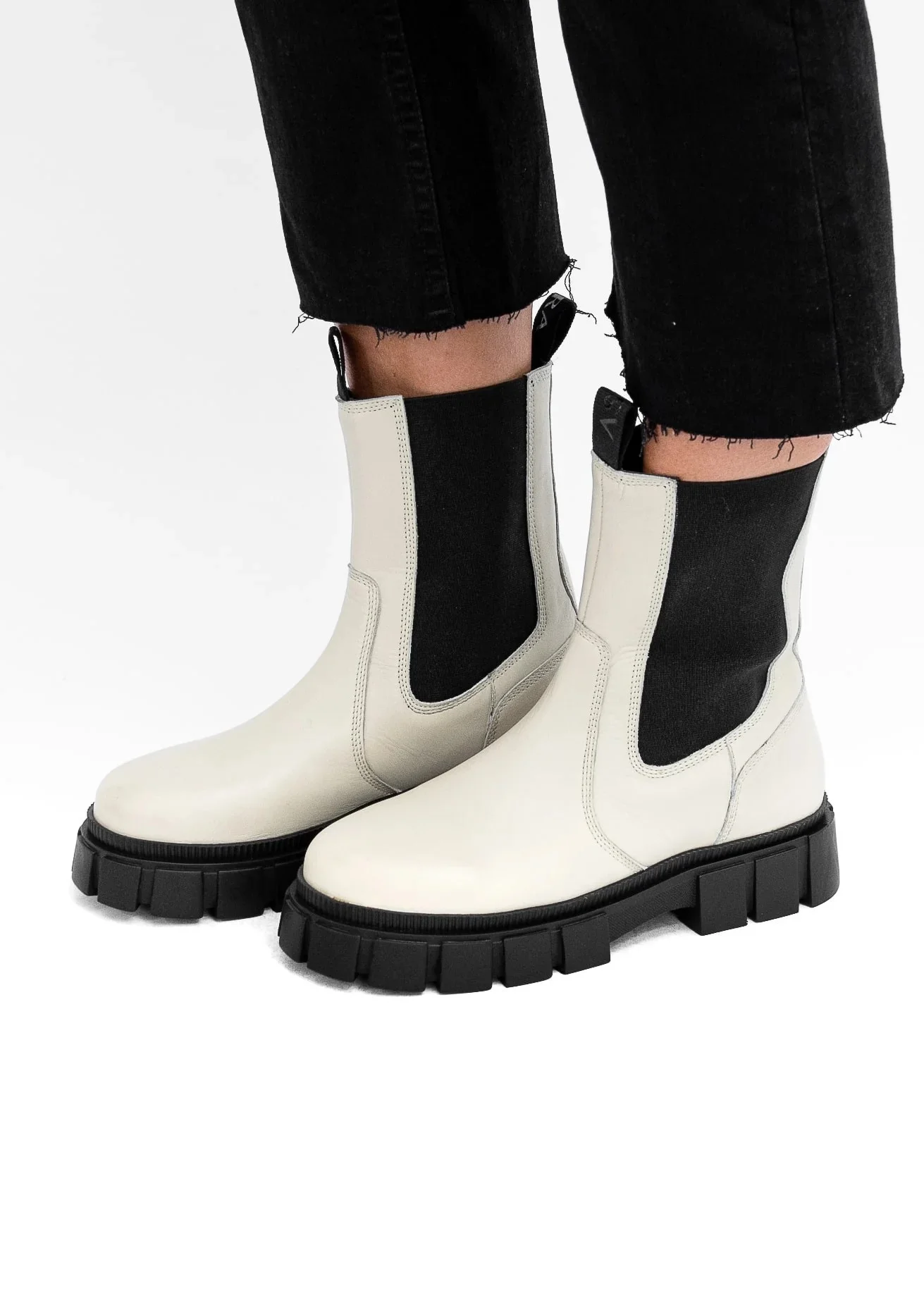 Asra - BEACON RICE CHELSEA BOOT Asra - BEACON RICE CHELSEA BOOT