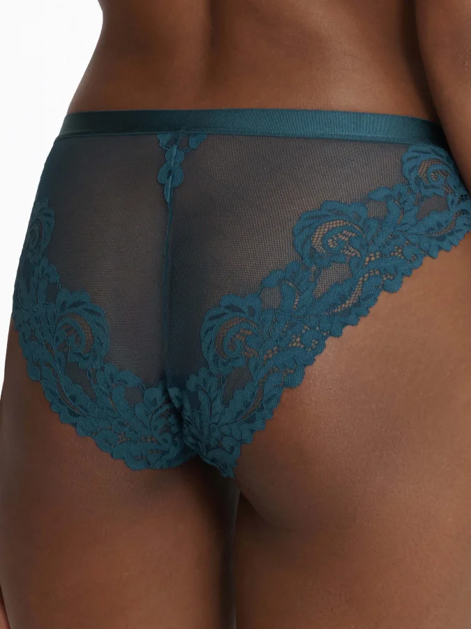 ESOTIQ - BRIEFS K LYNN 11 2