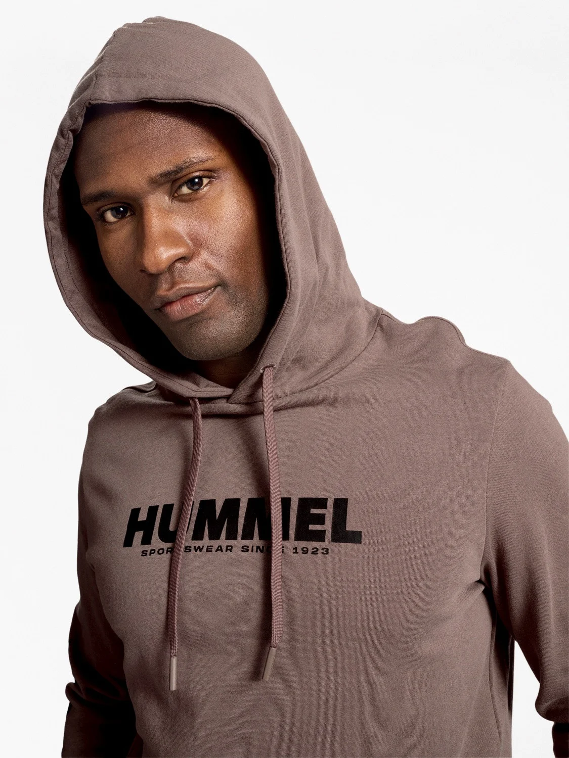 HUMMEL - hmlLEGACY LOGO HOODIE HUMMEL - hmlLEGACY LOGO HOODIE