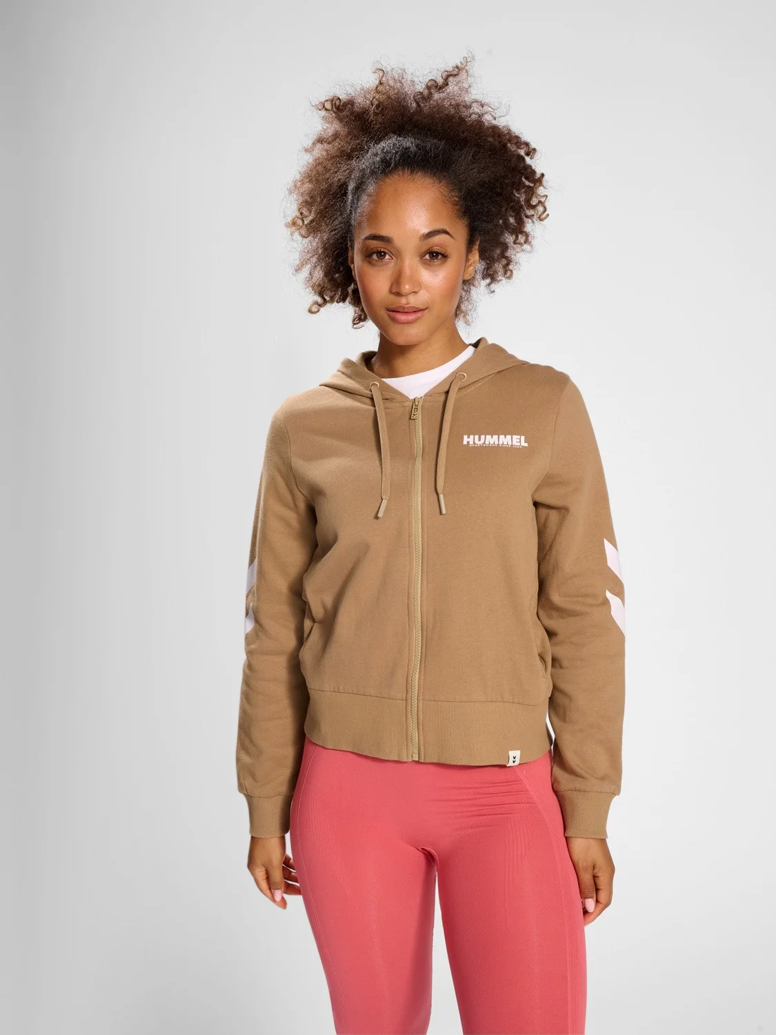 HUMMEL - hmlLEGACY WOMAN ZIP HOODIE HUMMEL - hmlLEGACY WOMAN ZIP HOODIE