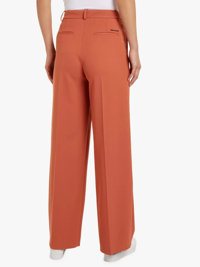 CALVIN KLEIN 2