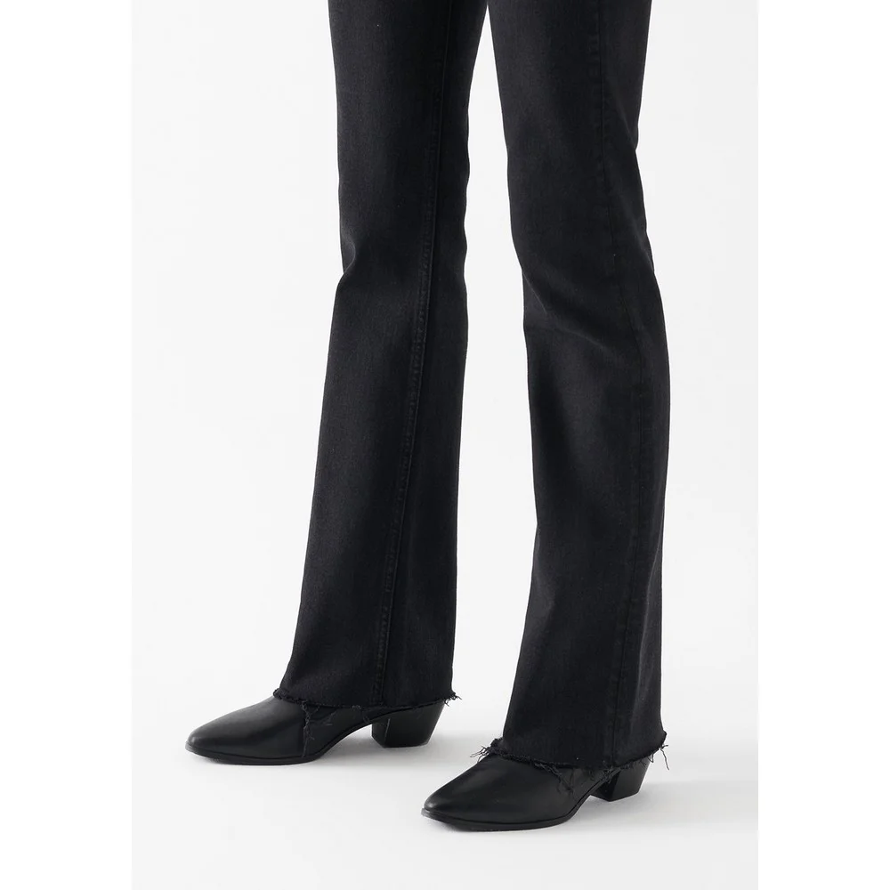 Mavi - MARIA Mavi - MARIA