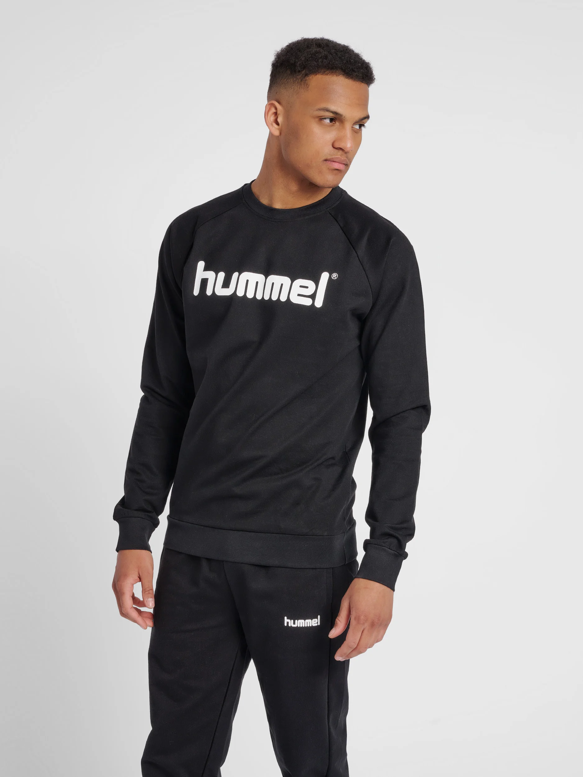 HUMMEL - GO COTTON LOGO SWEATSHIRT HUMMEL - GO COTTON LOGO SWEATSHIRT