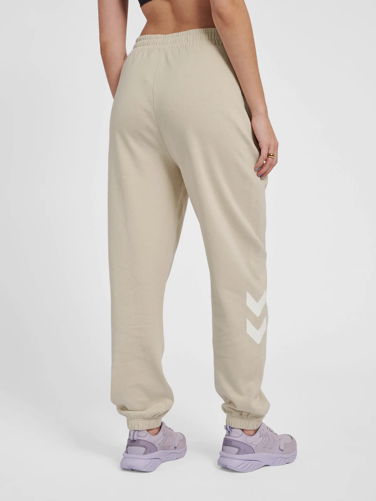 HUMMEL - hmlLEGACY REGULAR PANTS HUMMEL - hmlLEGACY REGULAR PANTS
