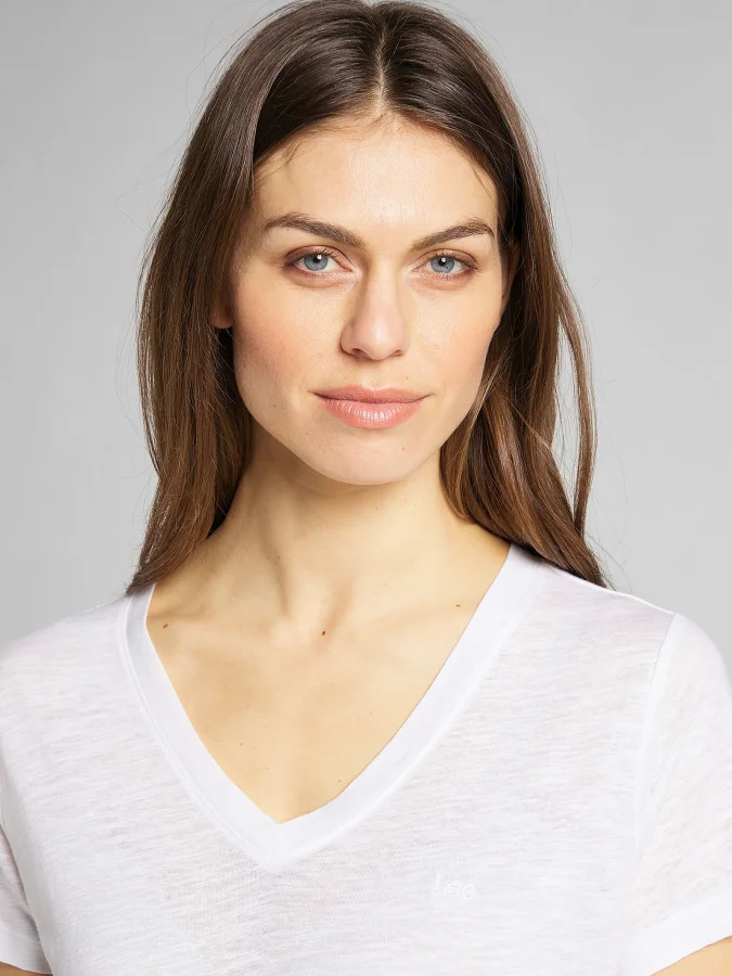 Lee - V NECK TEE 2