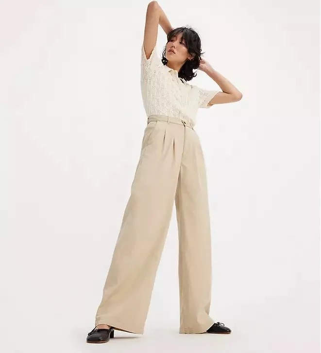 Levis® - Pleated Wideleg Trouser Levis® - Pleated Wideleg Trouser