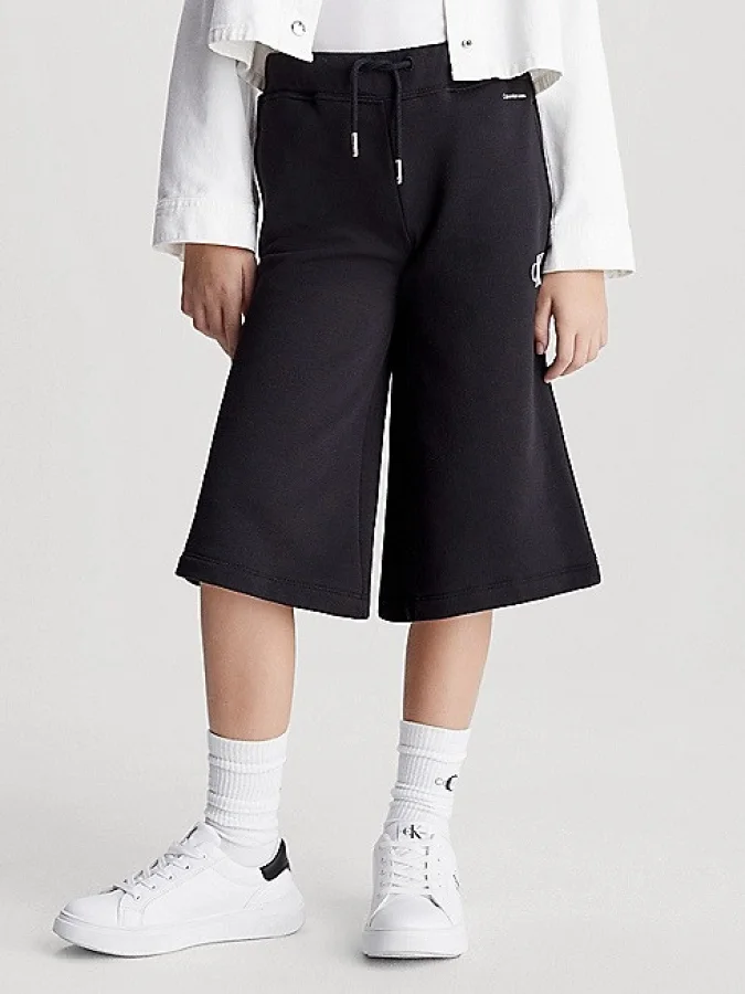 CALVIN KLEIN 2