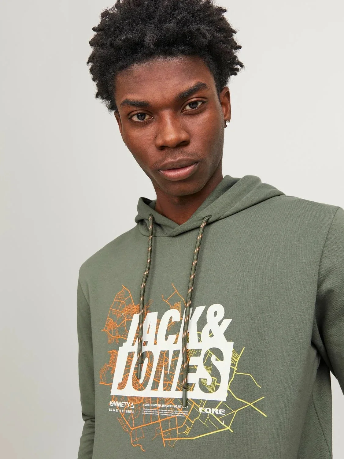 Jack & Jones - JCOMAP LOGO SWEAT HOOD SN Jack & Jones - JCOMAP LOGO SWEAT HOOD SN