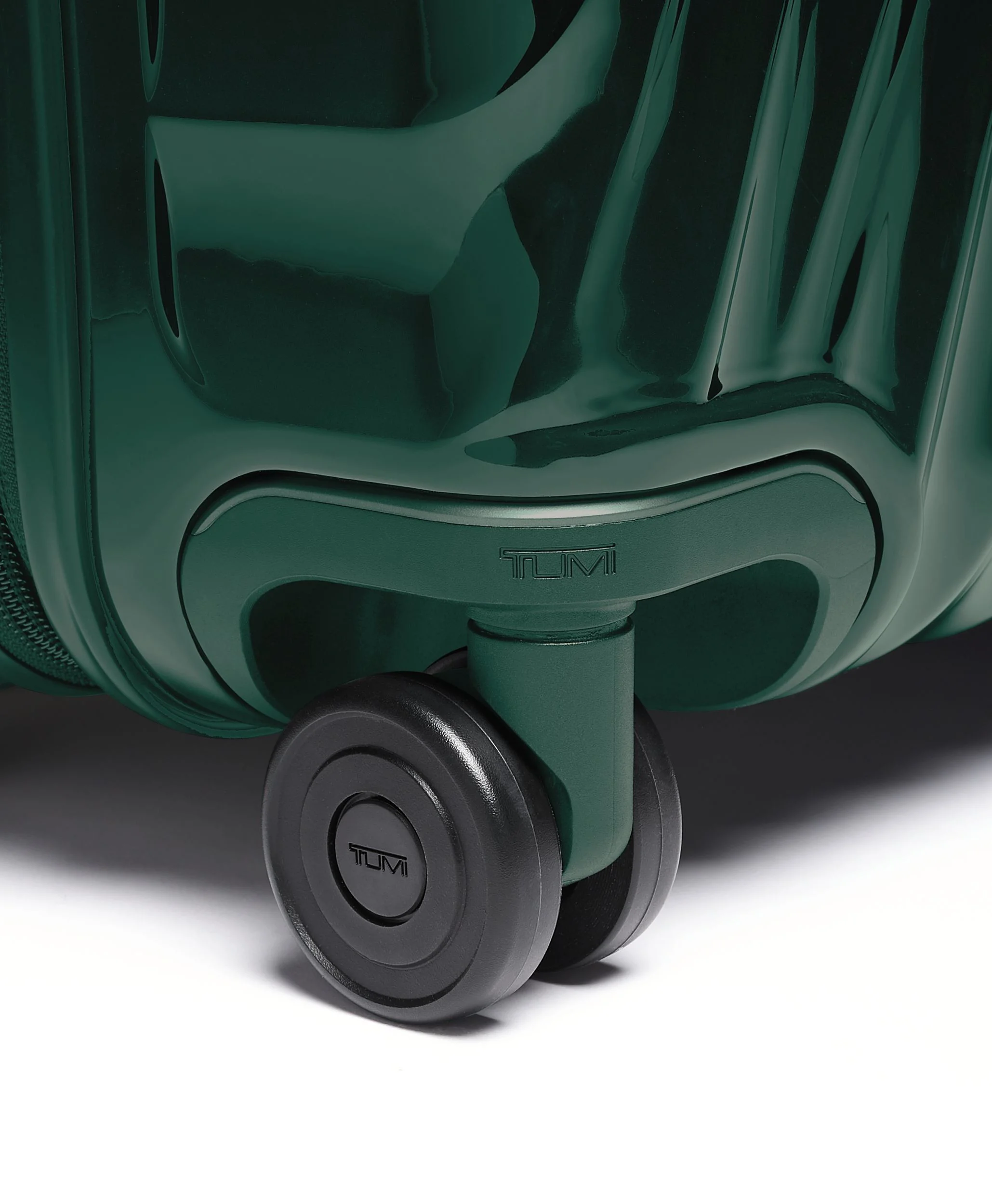 Tumi - 19 DEGREE Tumi - 19 DEGREE