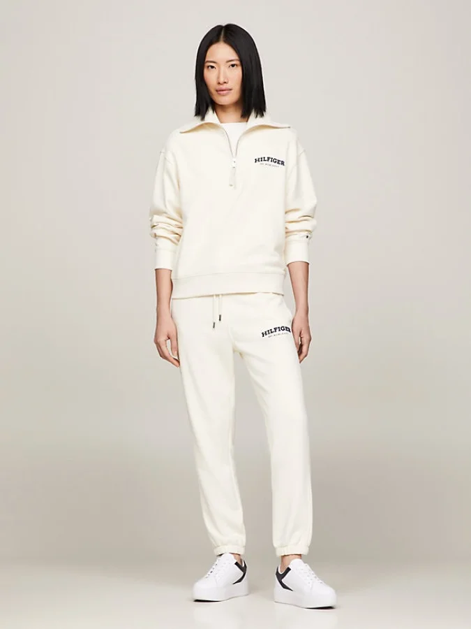 Tommy Hilfiger - REG... 2