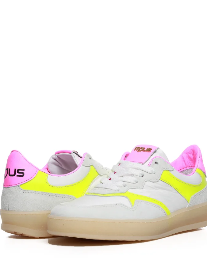 MJUS 2