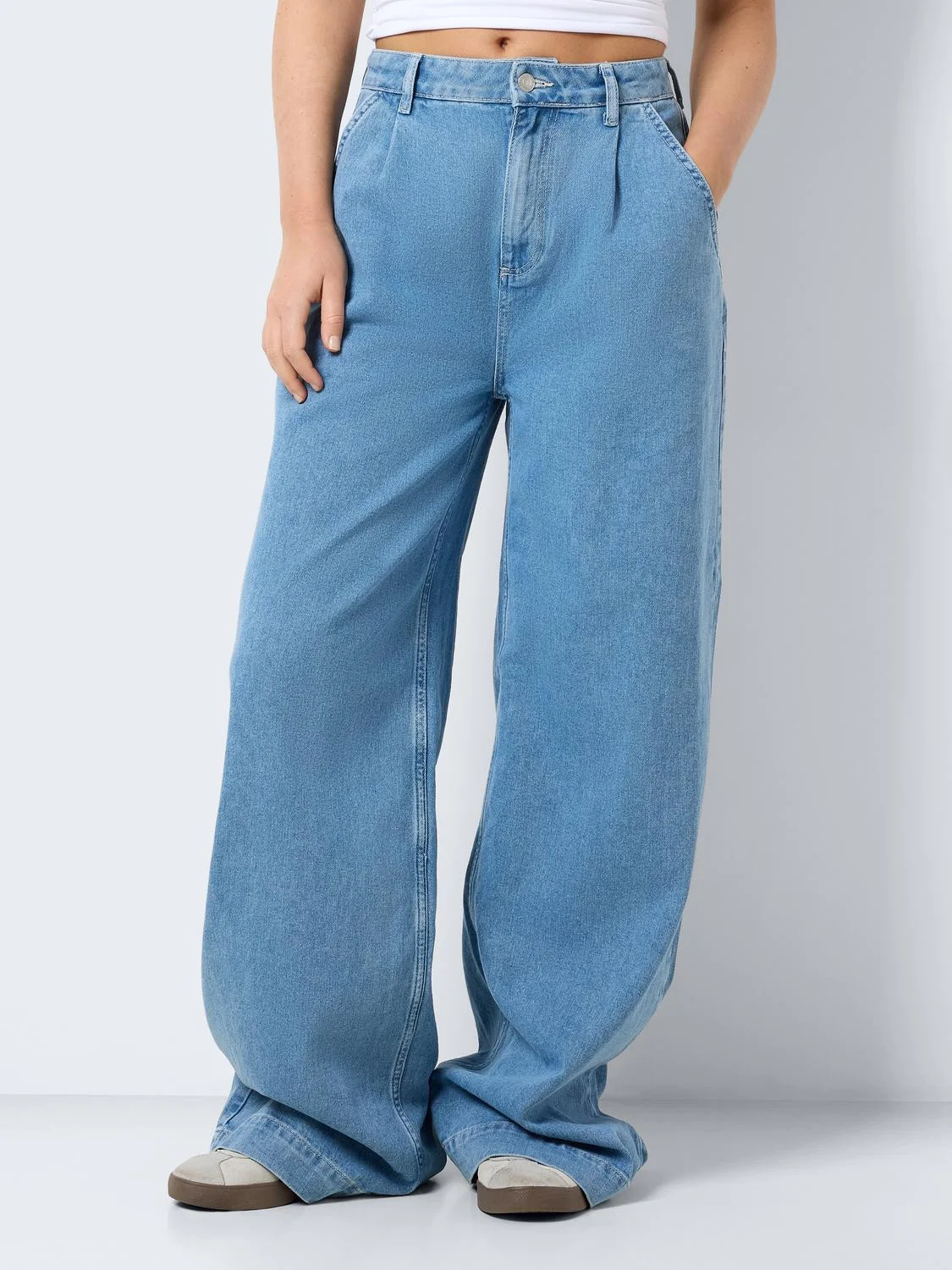 Noisy May - NMKENJA HW WIDE LEG JEANS... Noisy May - NMKENJA HW WIDE LEG JEANS...