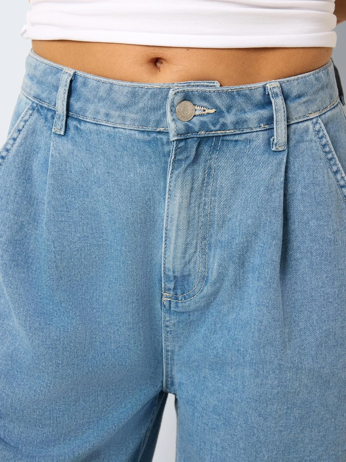 Noisy May - NMKENJA HW WIDE LEG JEANS... Noisy May - NMKENJA HW WIDE LEG JEANS...