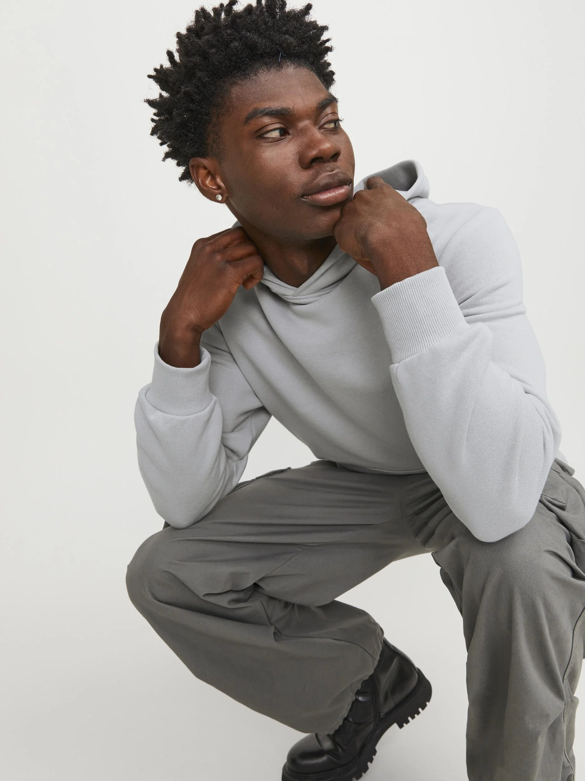 Jack & Jones - JCOTRIANGLE SWEAT HOOD SN Jack & Jones - JCOTRIANGLE SWEAT HOOD SN