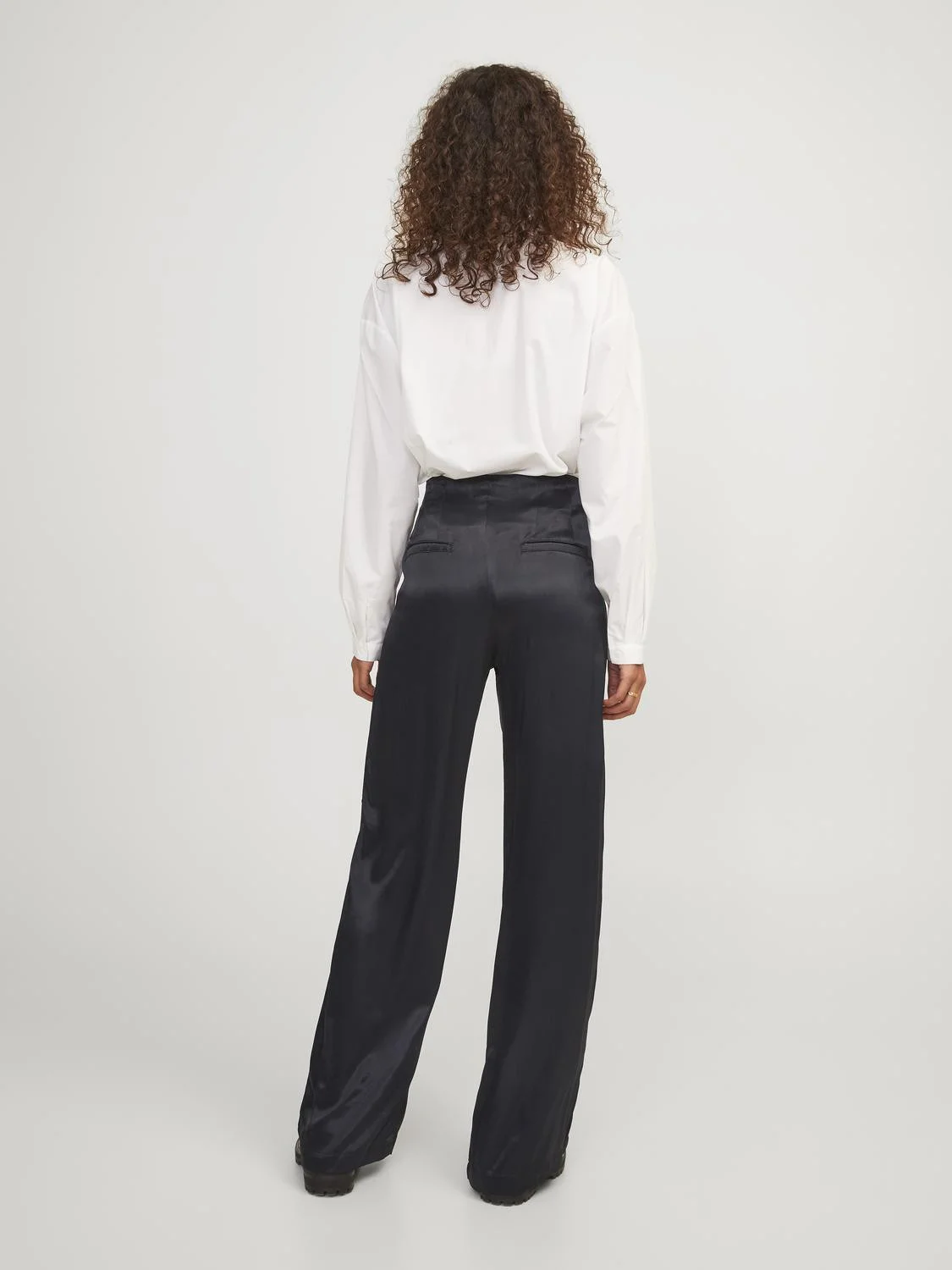 JJXX - JXROSE RLX WIDE SATIN HW PANT PNT JJXX - JXROSE RLX WIDE SATIN HW PANT PNT