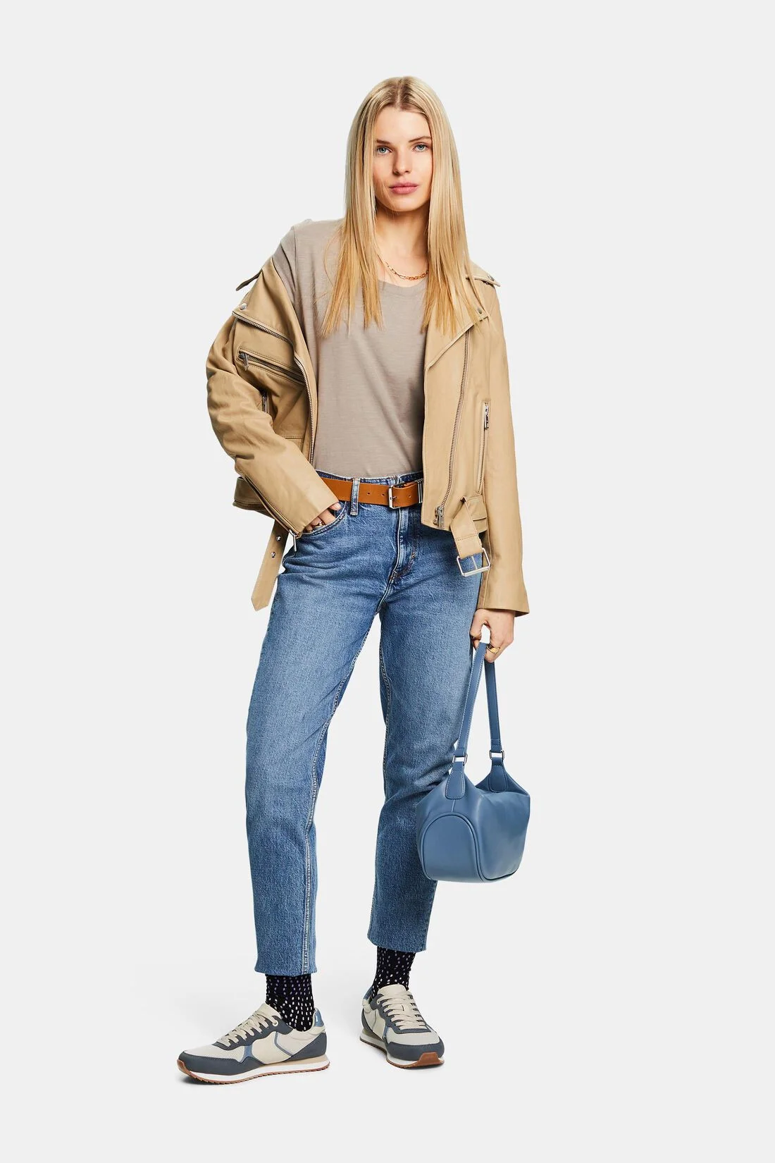 ESPRIT - Scoop Neck Slub T-Shirt ESPRIT - Scoop Neck Slub T-Shirt