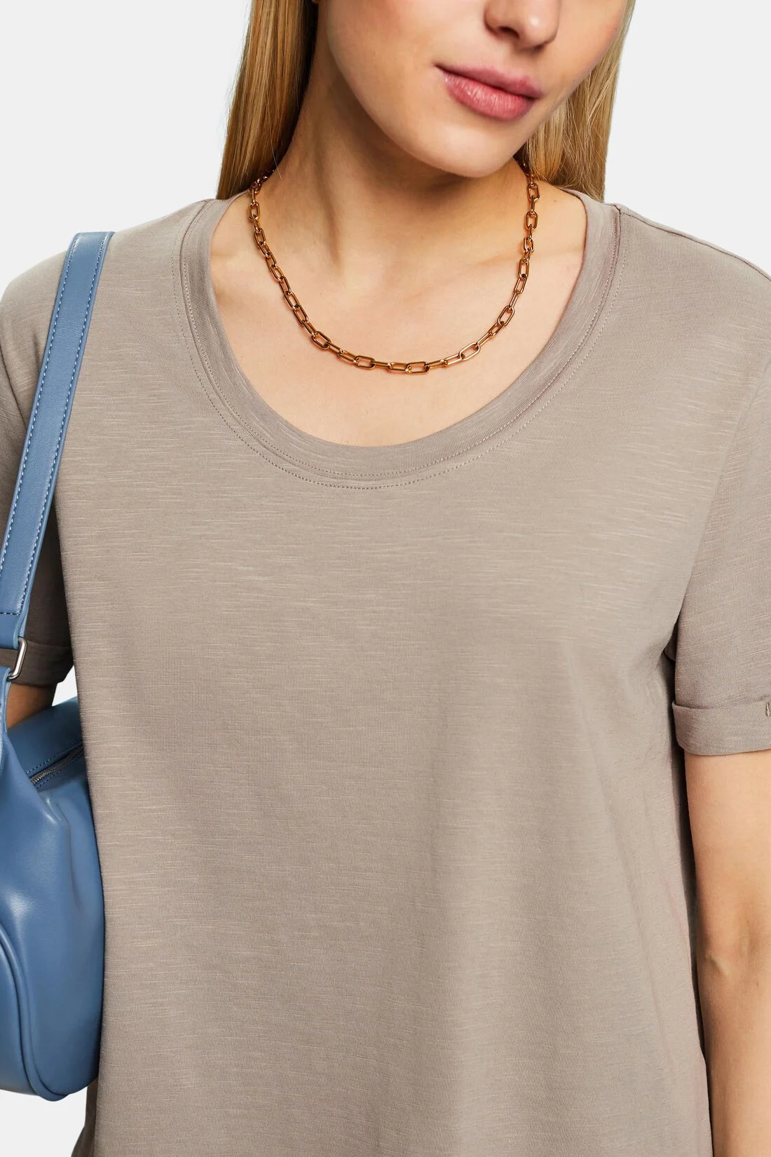 ESPRIT - Scoop Neck Slub T-Shirt ESPRIT - Scoop Neck Slub T-Shirt