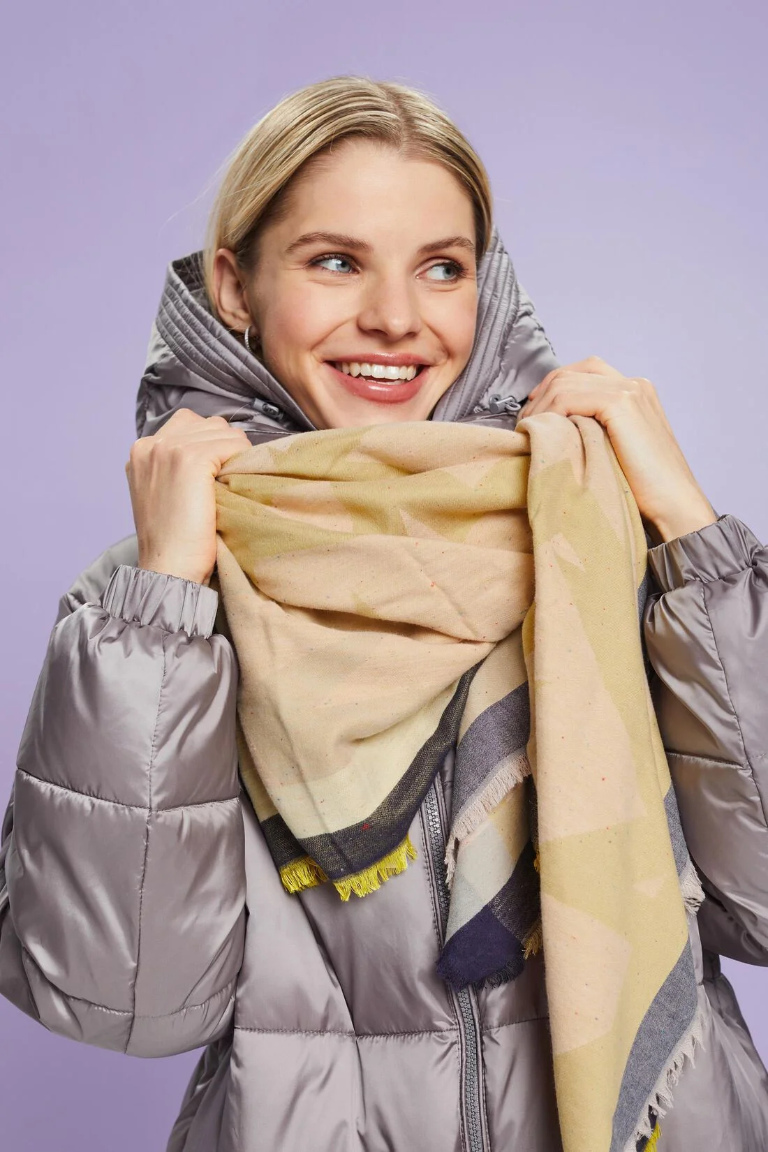 ESPRIT - Fringed Knit Scarf ESPRIT - Fringed Knit Scarf