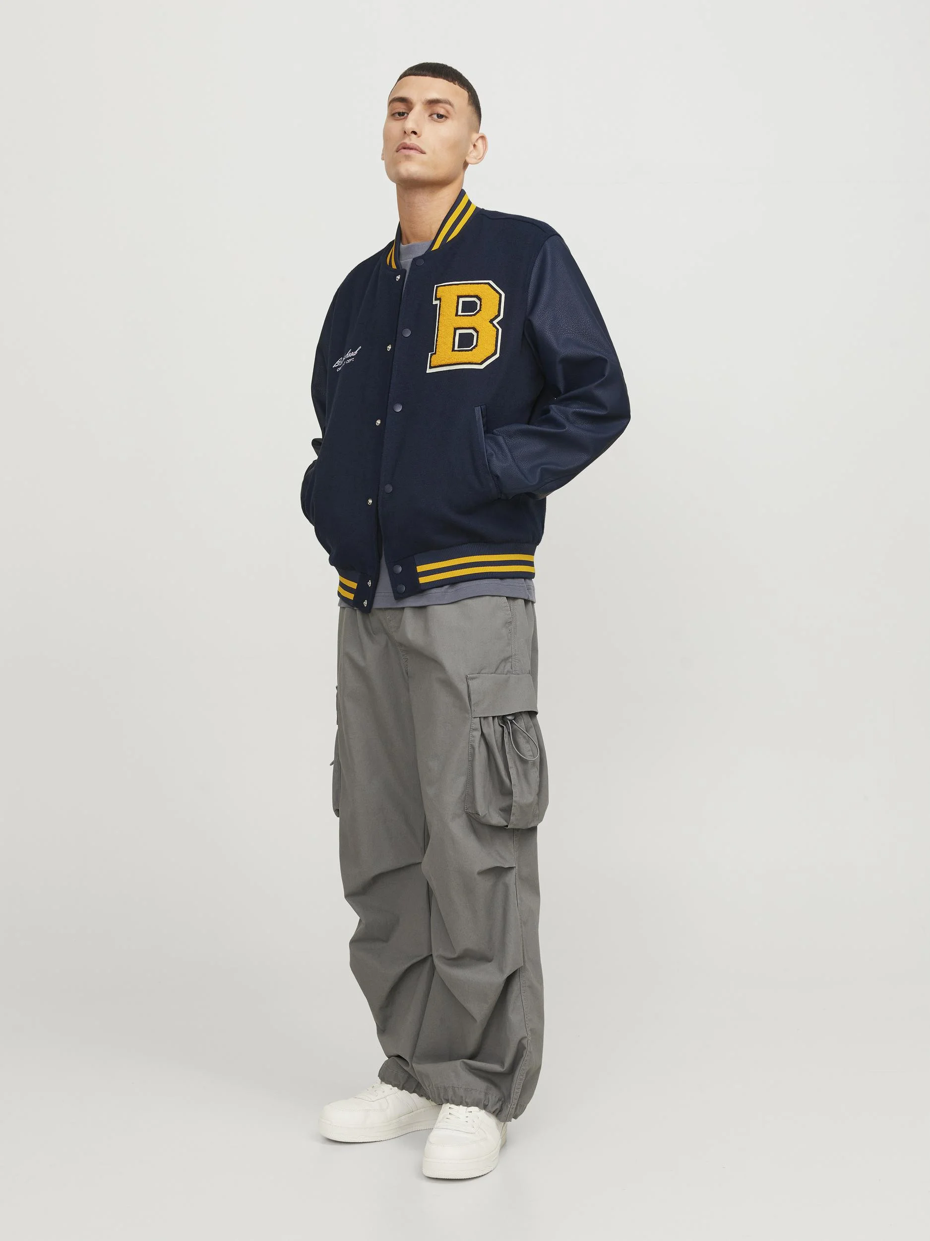 Jack & Jones - JORCOLLEGE WOOL BLEND... Jack & Jones - JORCOLLEGE WOOL BLEND...