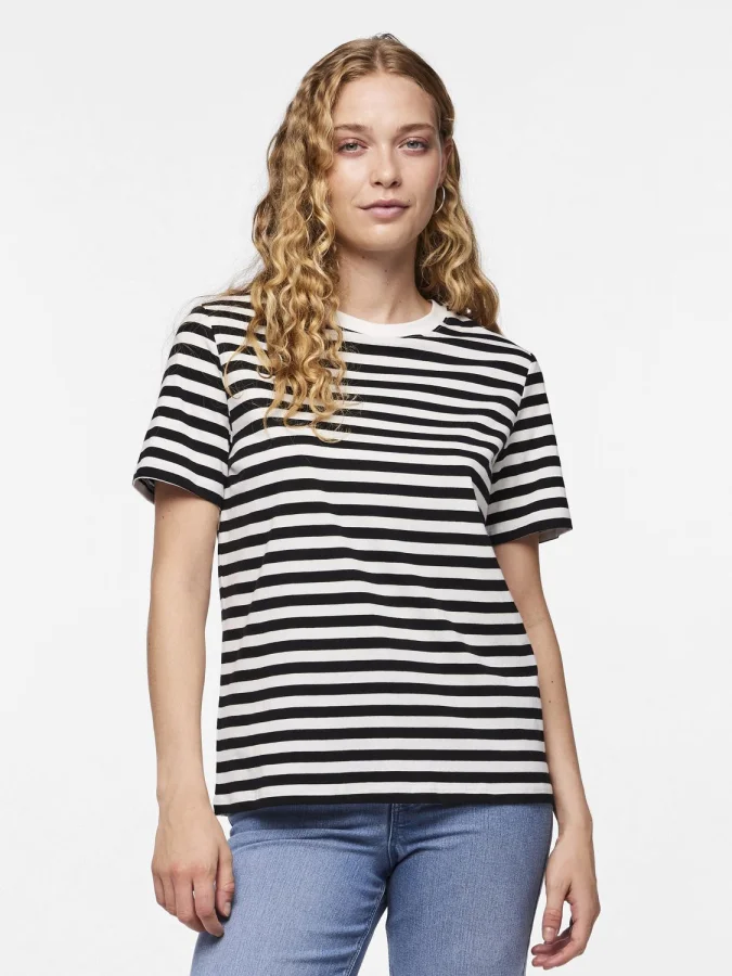 Pieces - PCRIA SS TEE...