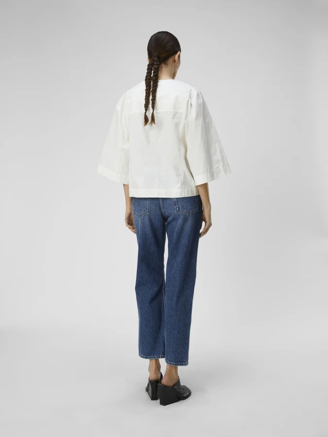 OBJECT - OBJDEMI 3/4 TOP 131 2