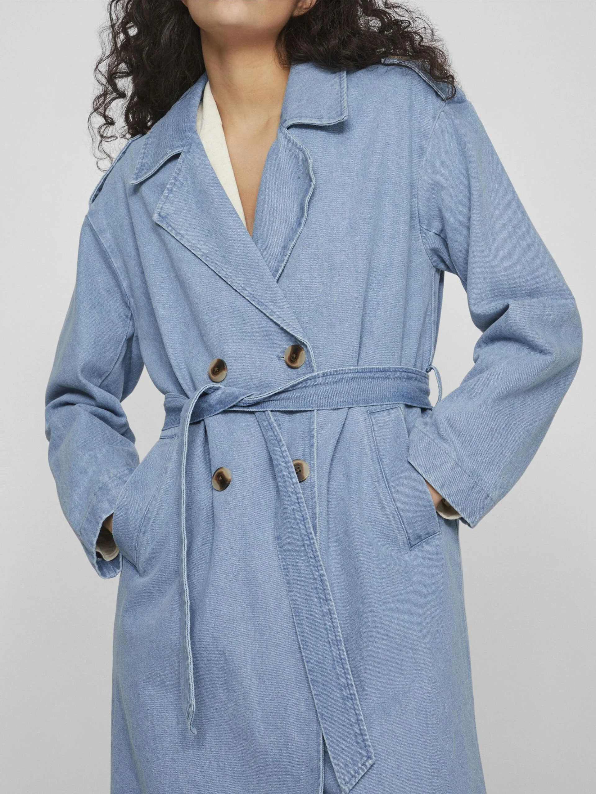 VILA - VICI DOUBLEBREASTED L/S DENIM... VILA - VICI DOUBLEBREASTED L/S DENIM...