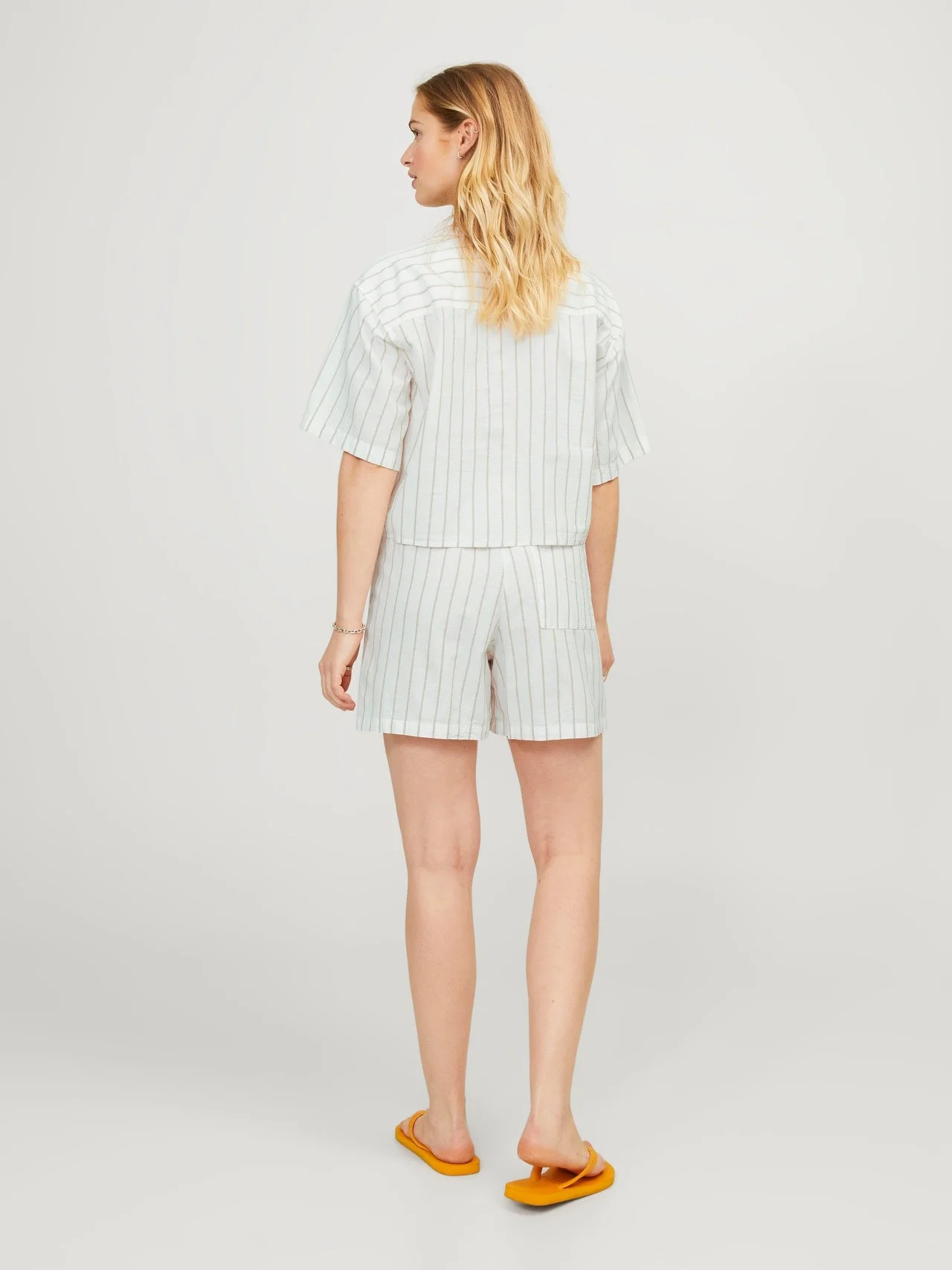 JJXX - JXLULU  SS CROPPED LINEN BLEND... JJXX - JXLULU  SS CROPPED LINEN BLEND...
