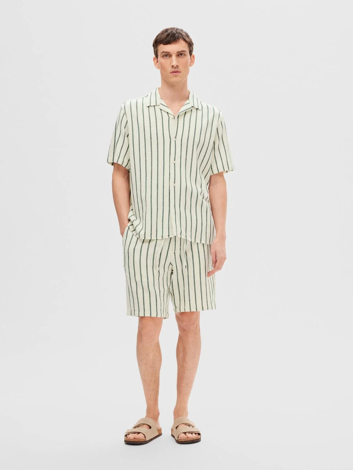 SELECTED MEN - SLHRELAX-SAL SHIRT SS... SELECTED MEN - SLHRELAX-SAL SHIRT SS...