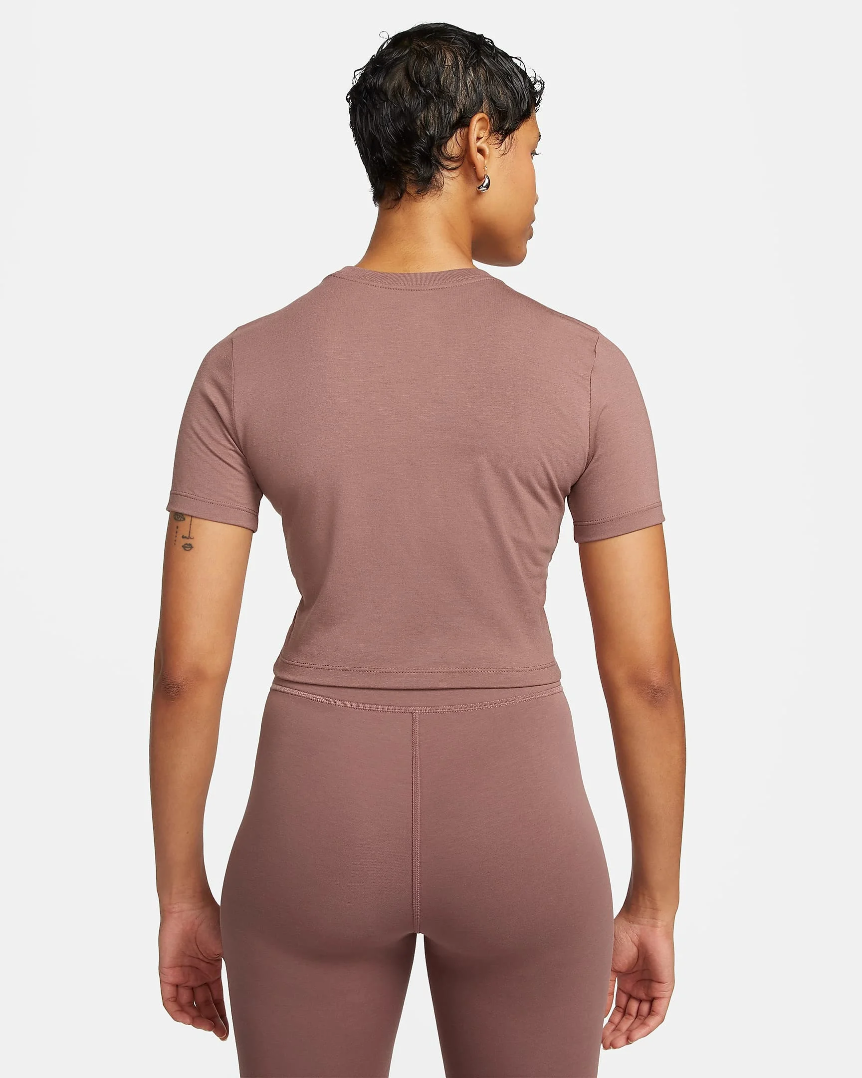 NIKE - W NSW ESSNTL SLM CRP NIKE - W NSW ESSNTL SLM CRP