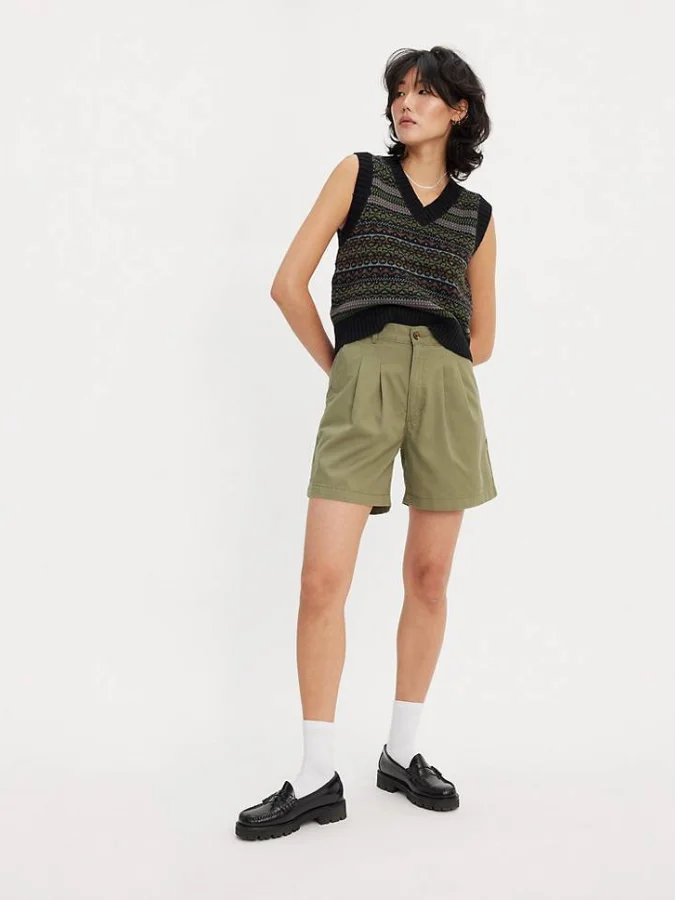 Levis® - Pleated Trouser Short