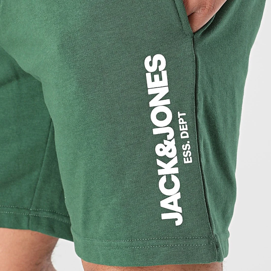 Jack & Jones - JPSTGALE SWEAT SHORTS NAF Jack & Jones - JPSTGALE SWEAT SHORTS NAF