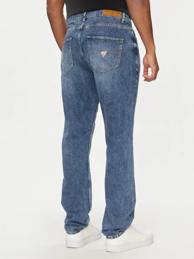 GUESS 2