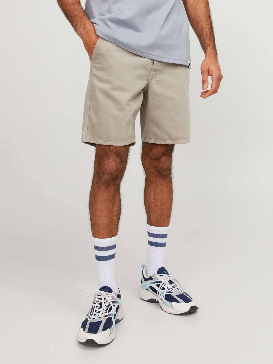 Jack & Jones - RDDLOOSE JOEL SHORTS... Jack & Jones - RDDLOOSE JOEL SHORTS...