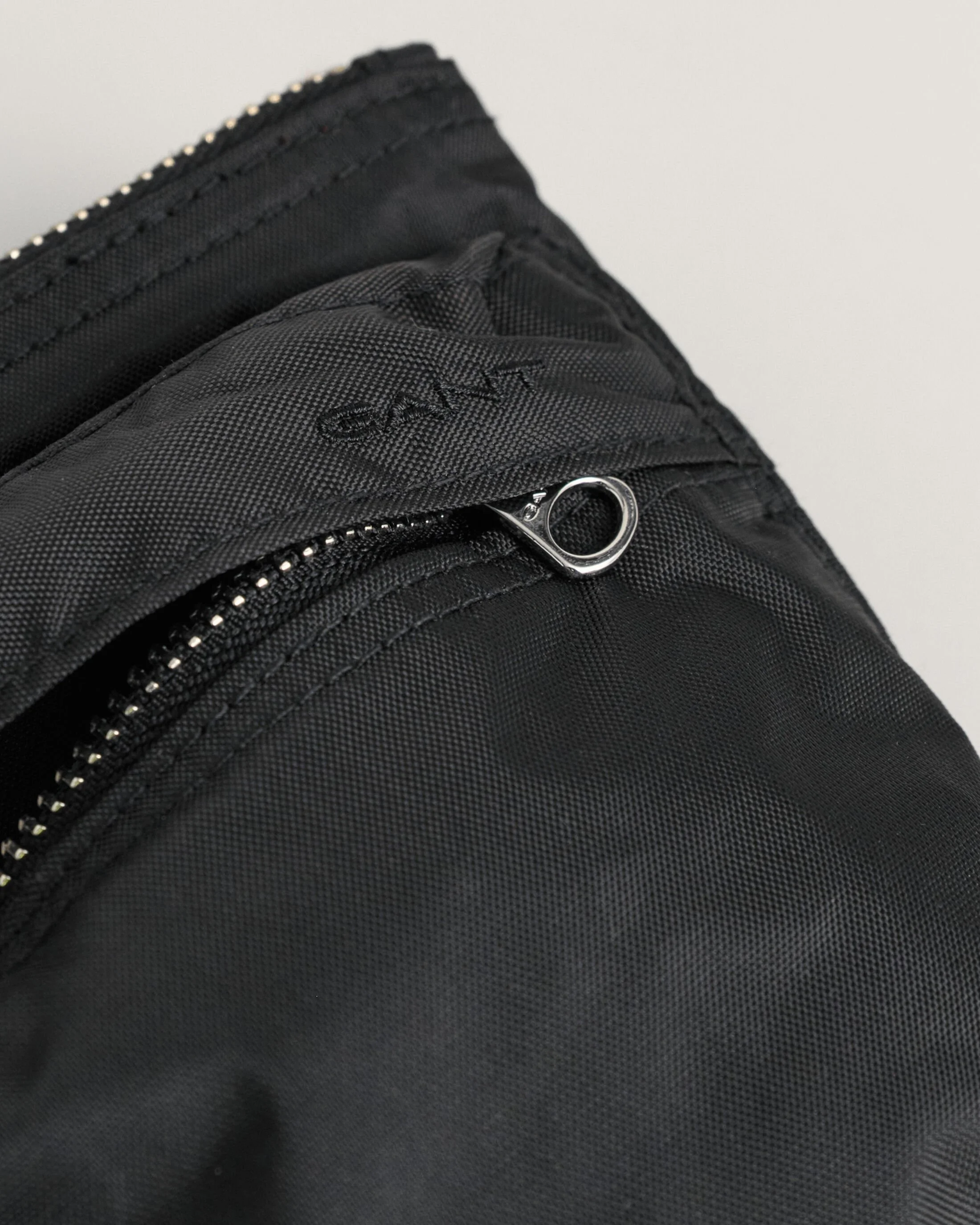 Gant - PASSPORT NYLON BAG Gant - PASSPORT NYLON BAG