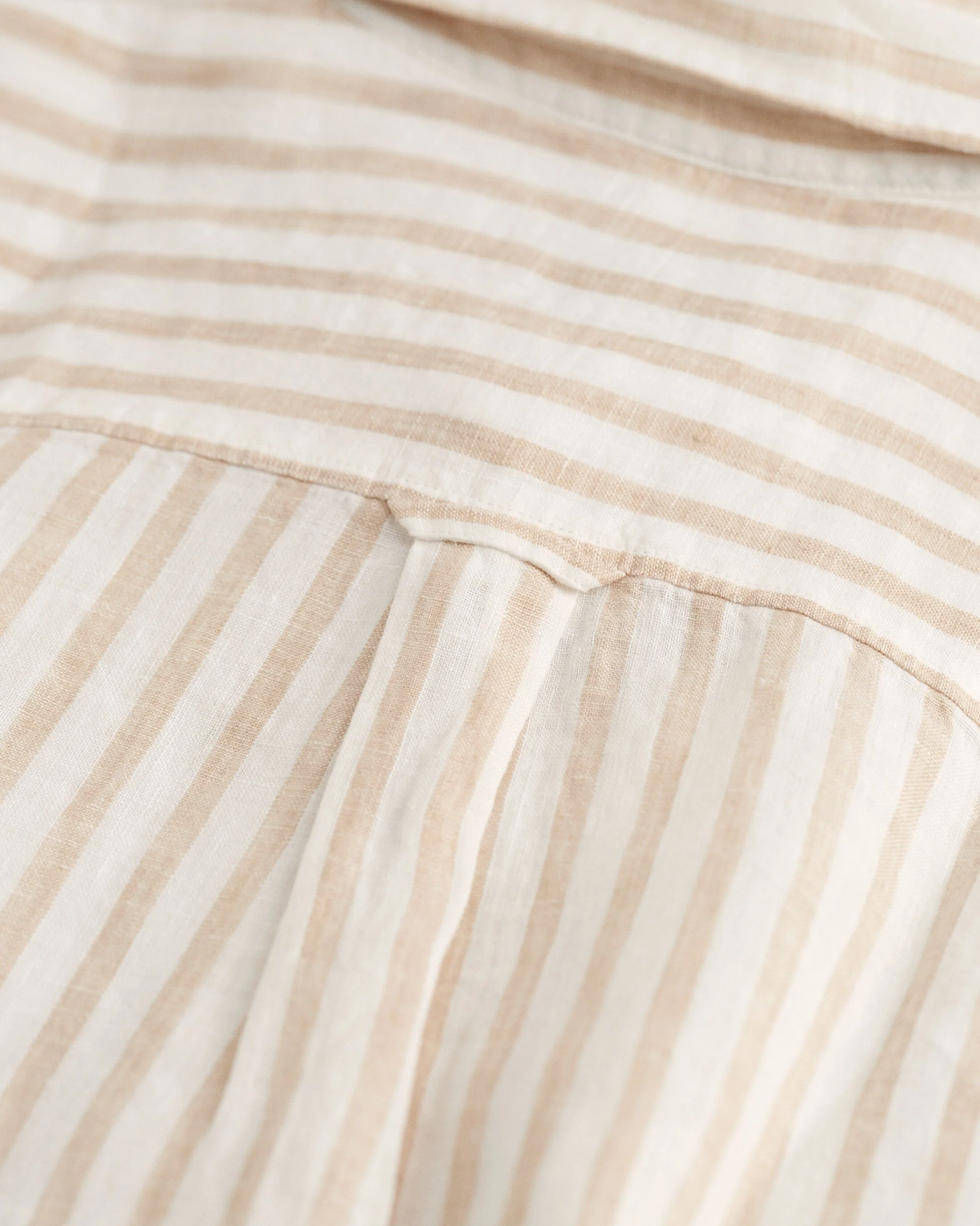 Gant - REL STRIPED LINEN SHIRT Gant - REL STRIPED LINEN SHIRT