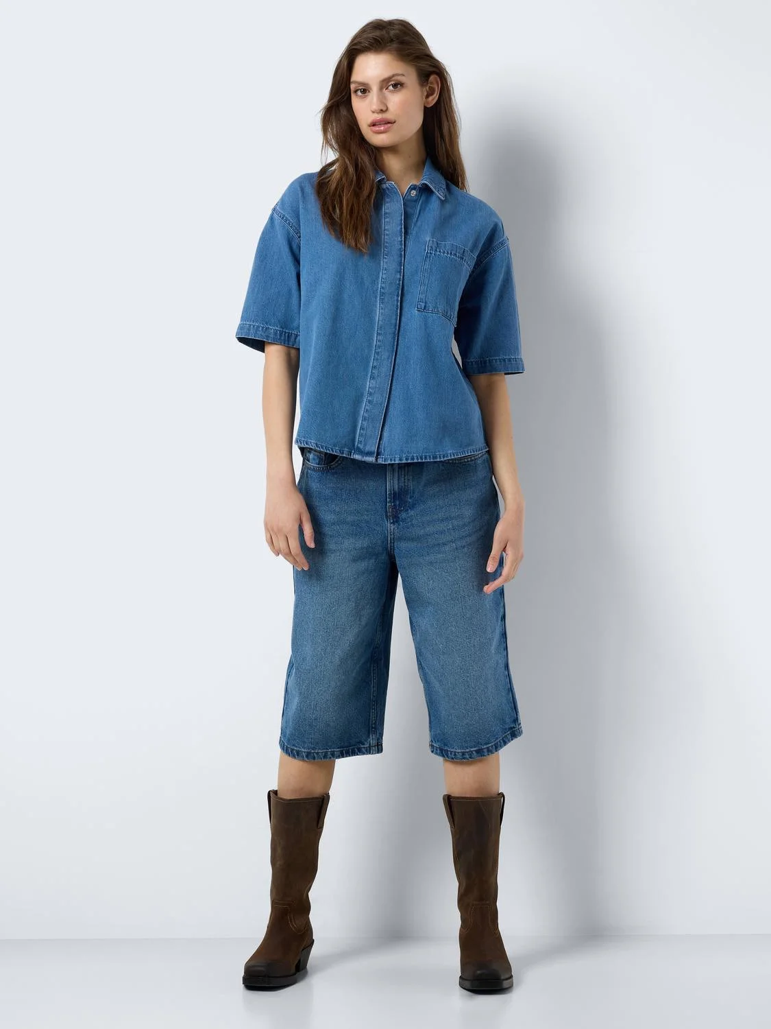 Noisy May - NMELINE S/S LOOSE SHIRT... Noisy May - NMELINE S/S LOOSE SHIRT...