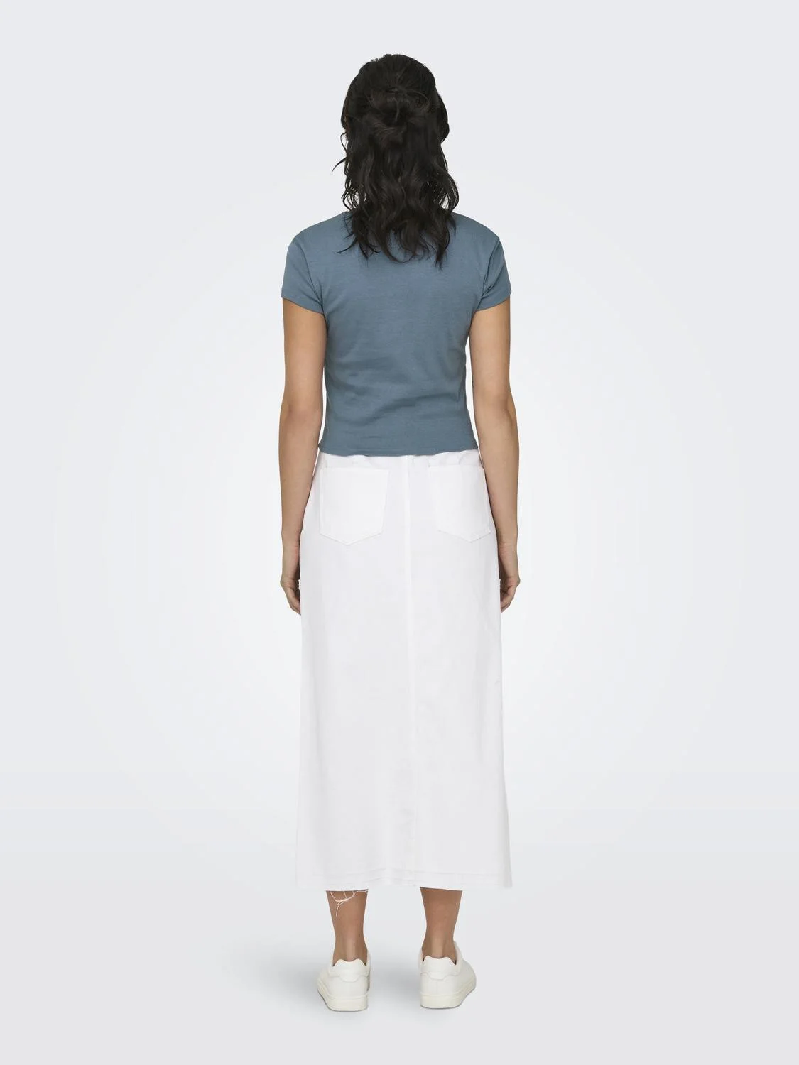 ONLY - ONLELINA S/S O-NECK SHORT TOP... ONLY - ONLELINA S/S O-NECK SHORT TOP...