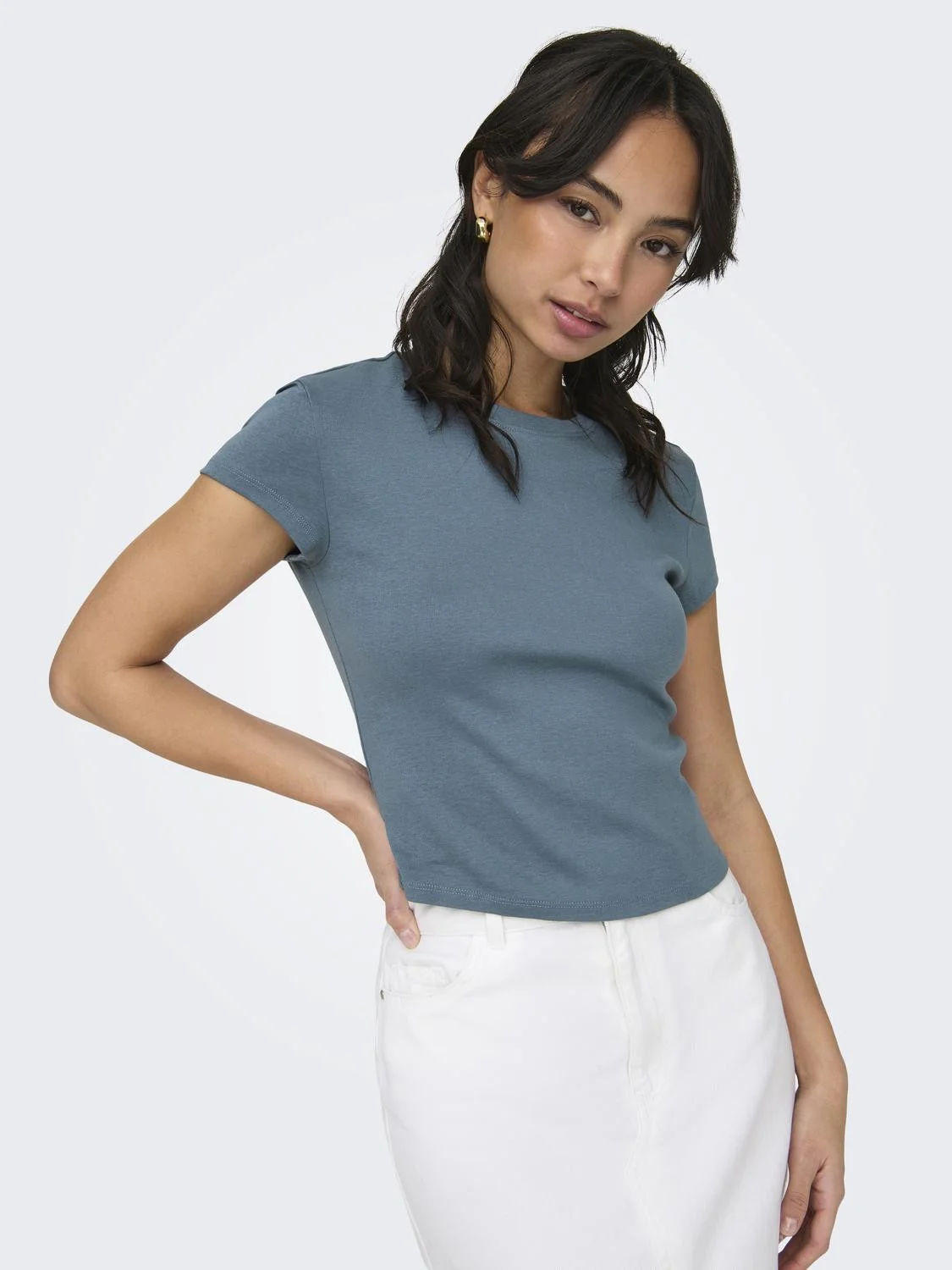 ONLY - ONLELINA S/S O-NECK SHORT TOP... ONLY - ONLELINA S/S O-NECK SHORT TOP...